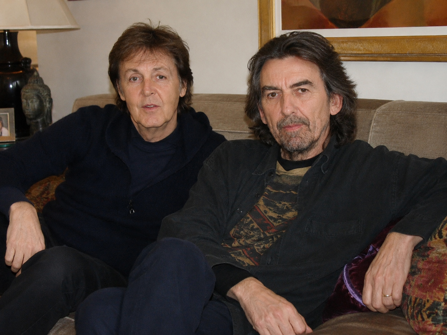 PAUL McCARTNEY CROSSED THE ATLANTIC TO HOLD GEORGE HARRISON'S HAND ONE LAST TIME — 10 DAYS LATER, THE QUIET BEATLE WAS GONE