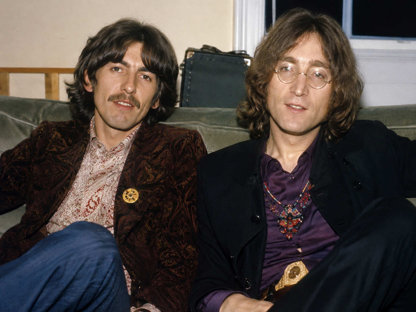 THE FINAL WORDS JOHN LENNON SHARED WITH GEORGE HARRISON BEFORE HE PASSED AWAY